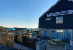 The New Lodge, Alltwen